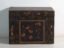 Malle ancienne peinte en bois de pin – Chine, vers 1900 – Armoires de rangement, Iron (photo 30 of 40)