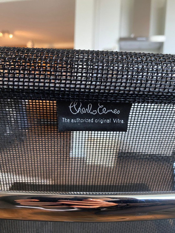 Image 1 of 6 sillas Charles Eames