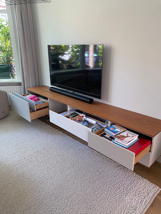 Image 1 of Pastoe tv kast