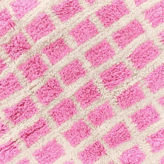 Image 1 of Moroccan Berber rug, handwoven in the traditional style with rose motifs, size 2/3 m