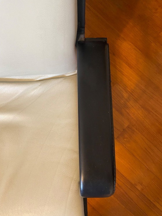 Image 1 of Poltrona Frau Antropovarius Lounge Chair + Ottoman - Ontwerp F.A. Porsche