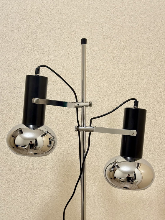 Image 1 of Herda Chromen Vloerlamp met Verstelbare Spots - jaren 1970 Dutch Design