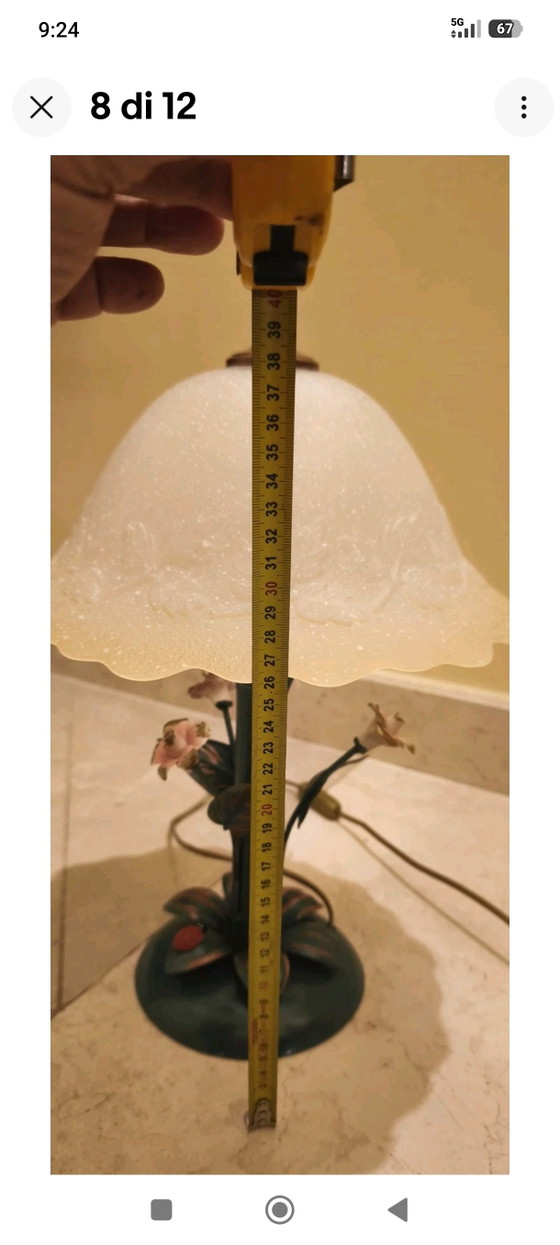 Vintage Fe Lamp Hand-Wrought by Master Blacksmith H. 38 cm and Porcelain Flowers Cap – Table lamps, Glass (photo 3 of 11)