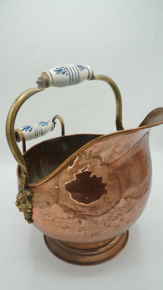 Image 1 of COPPER DUTCH HELMET COAL ASH SCUTLLE BUCKET DELFT BLUE HANDLE BRASS LION HEAD