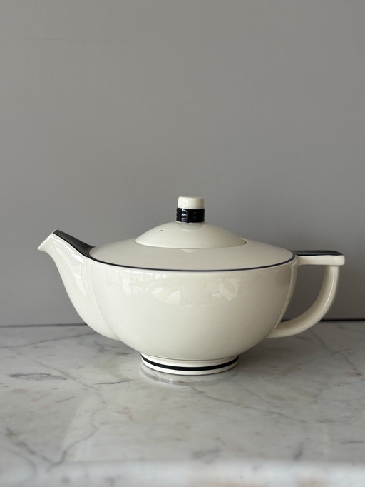 Art Deco Teapot "Shape Tilly"