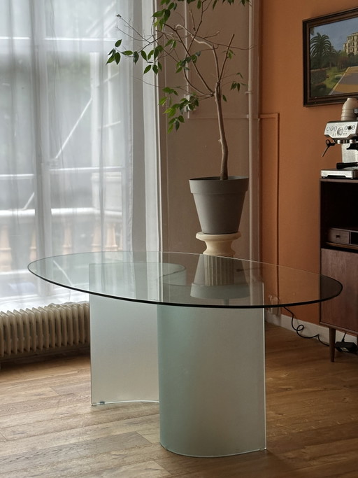 Tavolo da pranzo ovale in vetro, design italiano, metà secolo '80 – eettafels, Glass (photo 2 of 9)