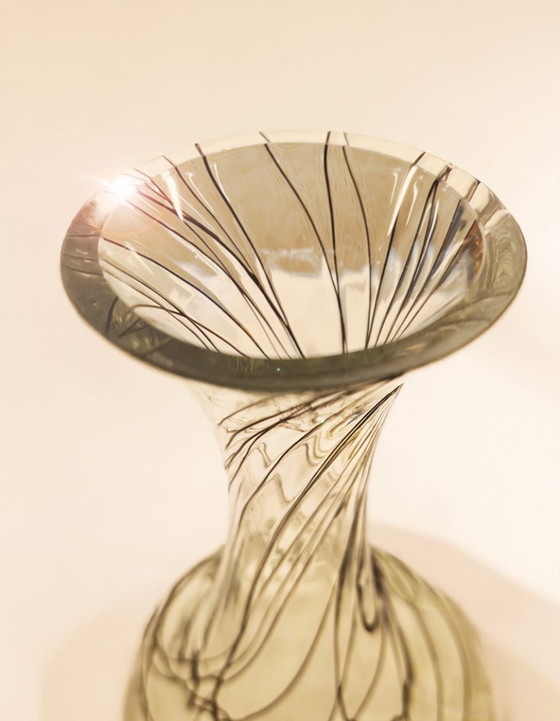 Image 1 of Nagel Glass – Paul Nagel – Deutschland: Wunderschöne Vase im Jugendstil, Klarglas