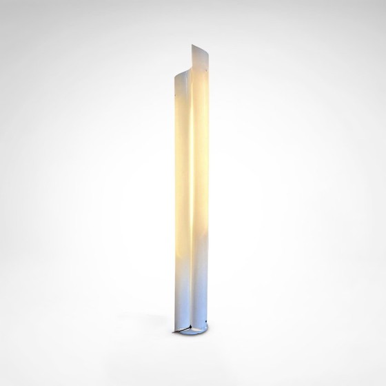 Lampadaire Chimera de Vico Magistretti pour Artemide Italie, années 1980 – Plastic (photo 6 of 8)
