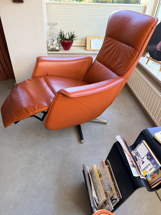 Image 1 of 2 stuks draai relaxfauteuils in leder arancione