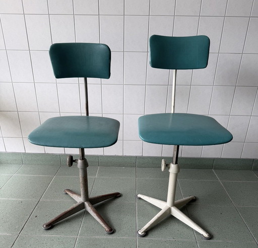 Set di 2 sedie industriali regolabili – Ahrend de Cirkel – Design olandese – Anni '60