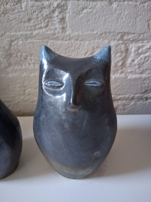 Oignons en céramique gris anthracite à reflets bleu clair, artiste inconnu