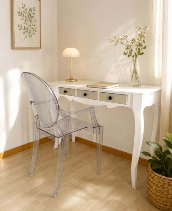 Image 1 of Designstoel - Ghost Chair – elegant, modern en lichtgewicht
