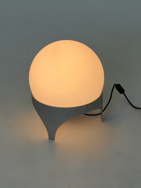 Lampada da tavolo Vintage Space Age con Globo in Vetro e Base in Alluminio – Lampade da tavolo (photo 11 of 12)