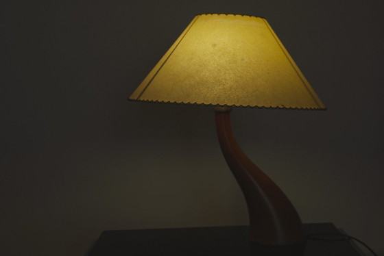 Image 1 of Lampada da tavolo Bonsai Josep Llusca Blauet anni '90, stile spagnolo Mid-Century, in legno di cedro, paralume in pergamena.