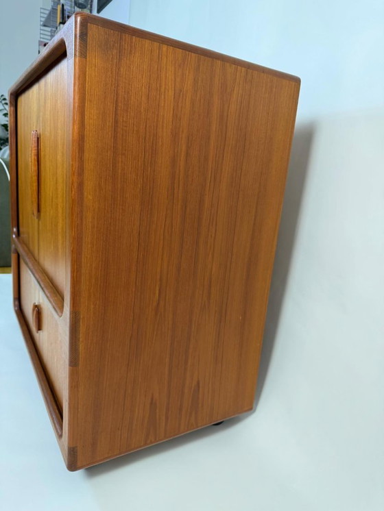 Image 1 of Mobile TV in teak Dyrlund, credenza alta, cassettiera, metà secolo