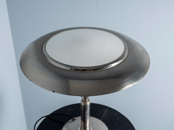 Image 1 of Lampada da tavolo Art Déco con vetro opalino, circa 1930