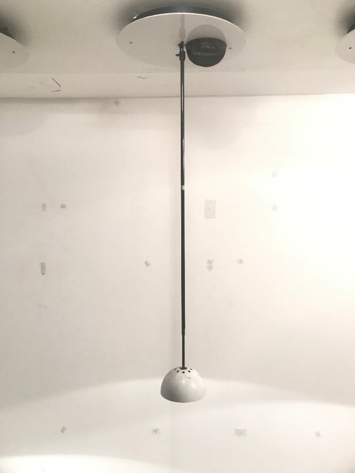 Weiße Pendelleuchten „Alesia“ – Carlo Forcolini für Artemide, 1980er Jahre
