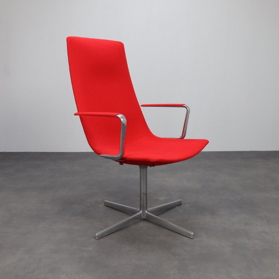 Image 1 of Set of 2 “Catifa 70” Swivel Lounge Chairs by Arper, Italy
