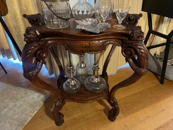 Image 1 of Mesa neorrenacentista con bandeja, italiana, siglo XIX, nogal macizo