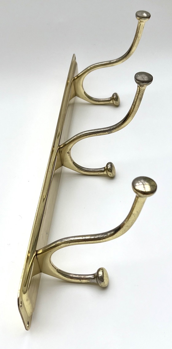 Image 1 of Perchero de pared de latón pulido con tres ganchos dobles, década de 1970-1980