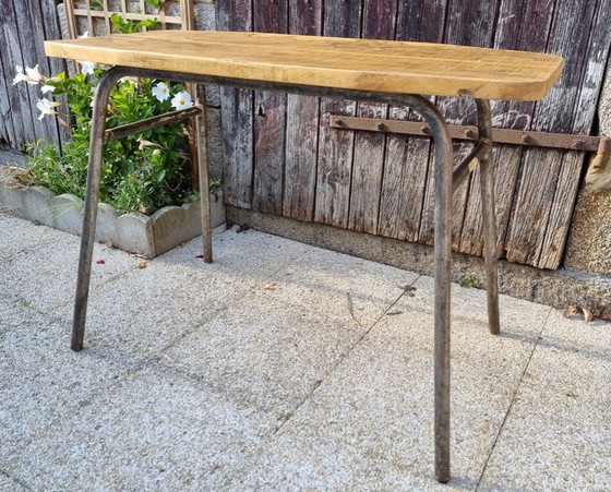 Image 1 of Kleine werkplaatstafel, onbewerkt hout, metaal, vintage, jaren 1950-1960