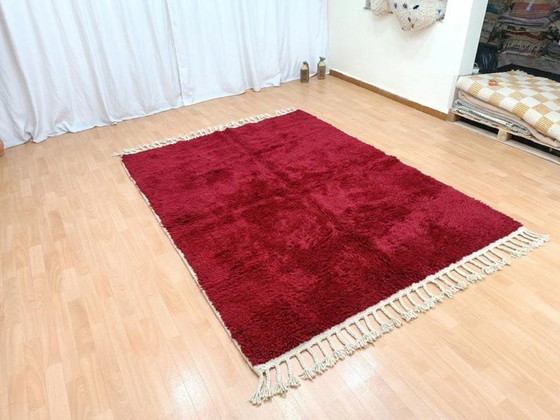 Magnificent Red Wool Rug 150/250cm – Rugs & carpets (photo 2 of 5)