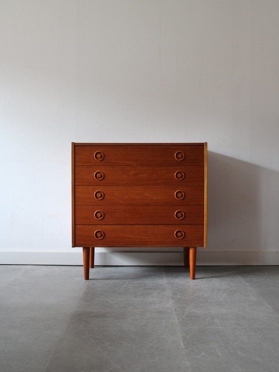 Image 1 of Commode vintage danoise en teck
