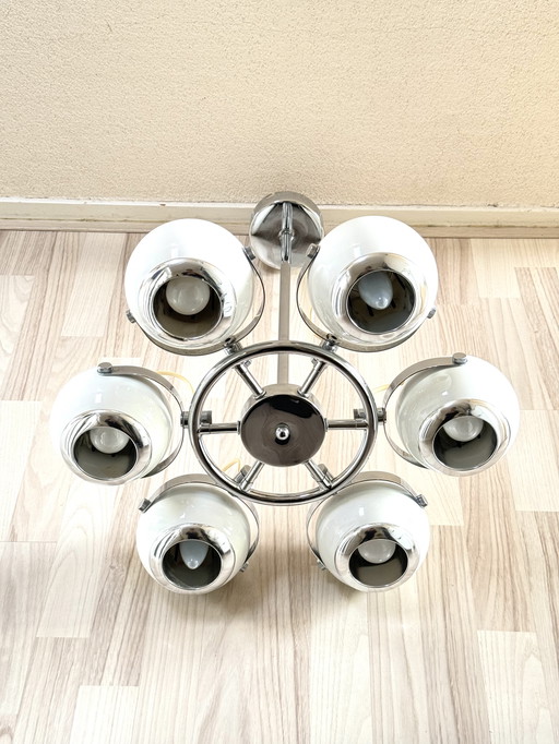 Lustre original Space Age des années 1960/70 avec six abat-jours réglables en forme de globe oculaire