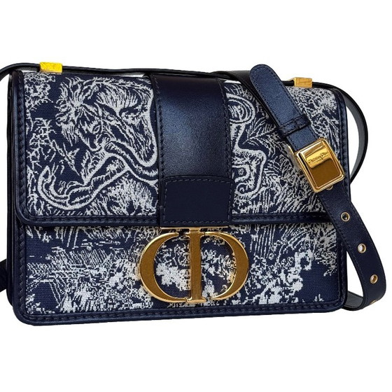 Dior Montaigne 30 – Crossbody bags, Calfskin (photo 16 of 25)