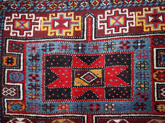 Image 1 of Alfombra persa kurda antigua hecha a mano de 122 cm x 243 cm (4' x 8'), década de 1880 - 1B419