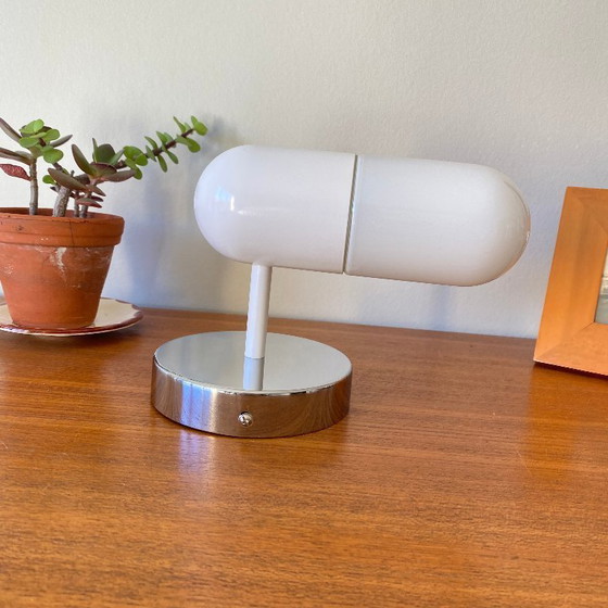 Image 1 of Applique tubolare in vetro bianco e acciaio inossidabile degli anni '80