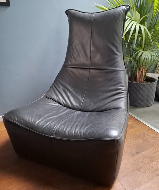 Montis "le rocher" par Gerard van den Berg