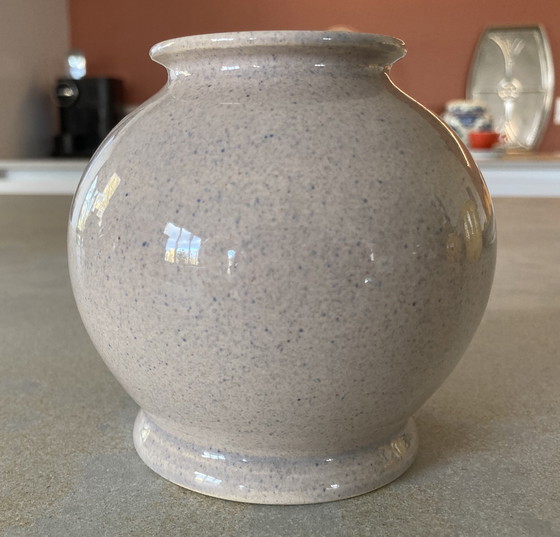 Image 1 of ADCO vazen