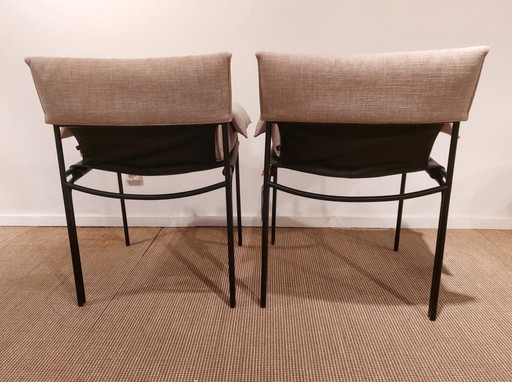 2x KFF Loop dining chairs