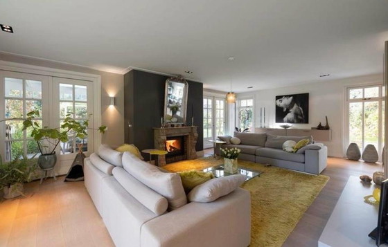 Image 1 of Wollen vloerkleed 300 x 300