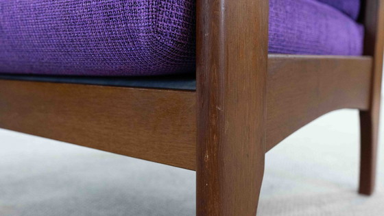 Image 1 of Set van 2 scandinavische fauteuils in teak met paarse bekleding
