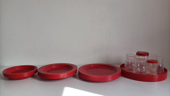 Vintage Guzzini Pic Boll Picnic Set - Design Carlo Viglino ) – Servizi da tavola, Plastic (photo 3 of 6)