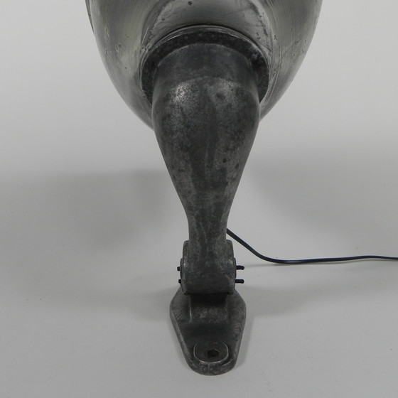 Image 1 of Industrielle Straßenleuchte aus Aluminium, Wandleuchte, 1950er Jahre