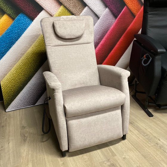 Image 1 of Fitform 580 ELEVO - 3 motores - función de pie