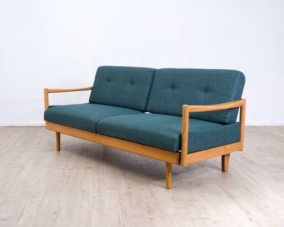 Image 1 of Sofá/diván "Stella" de los años 60, una pieza rara fabricada en madera maciza de haya por Walter Knoll.