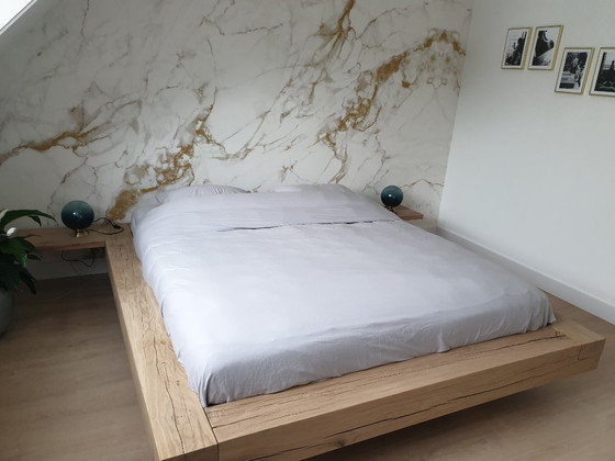 Image 1 of Cama de roble macizo 180x200