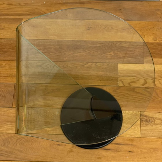 Image 1 of Table d'appoint Rimadesio – verre incurvé et métal noir mat