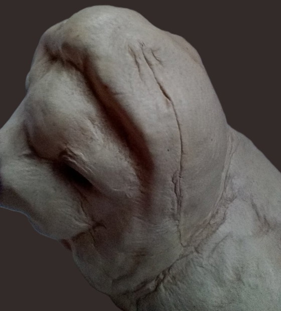 Image 1 of Shih Tzu in pelle artigianale di metà secolo – "Chateau Leather" (Canada)