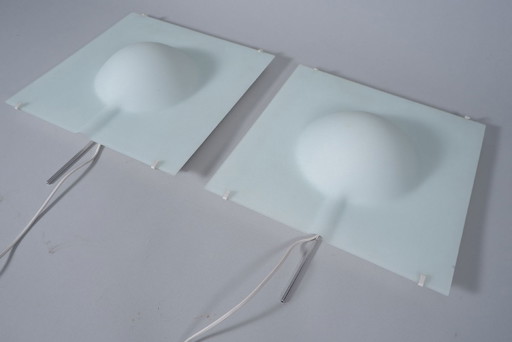2 lampade Ikea di Cecilia Johanson