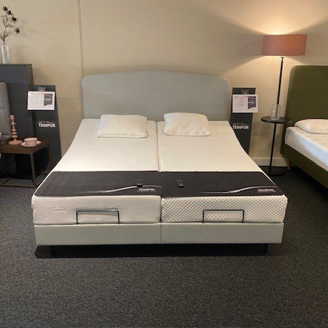 Tempur Form adjustable Box spring