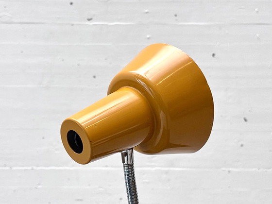 French vintage table lamp in Mid-Century Modern style, 1960s/70s – Metal (photo 5 of 17)