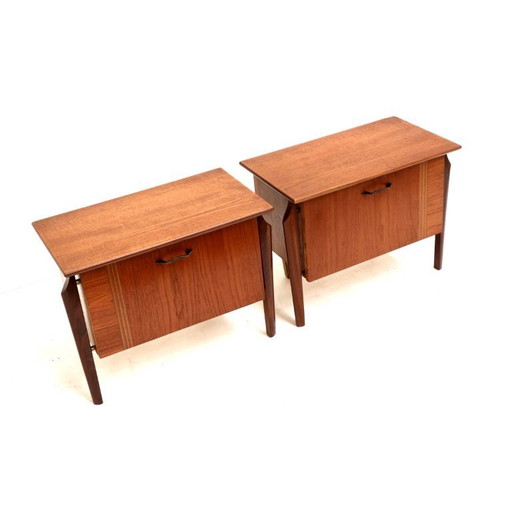 2x Vintage bedside table by Louis van Teeffelen for Wébé from the 1960s.