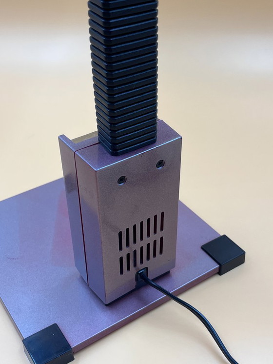 Image 1 of Duo de Lampes de bureau post-moderne « ONE STAND » – années 1980