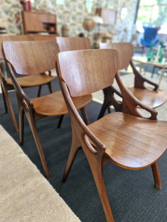 Image 1 of Set of 6 Vintage Danish Chairs – Arne Hovmand-Olsen