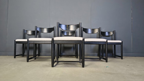 Image 1 of Vintage zwarte houten eetkamerstoelen, jaren 70